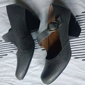 Anthropologie Miz Mooz gray Mary Jane pumps